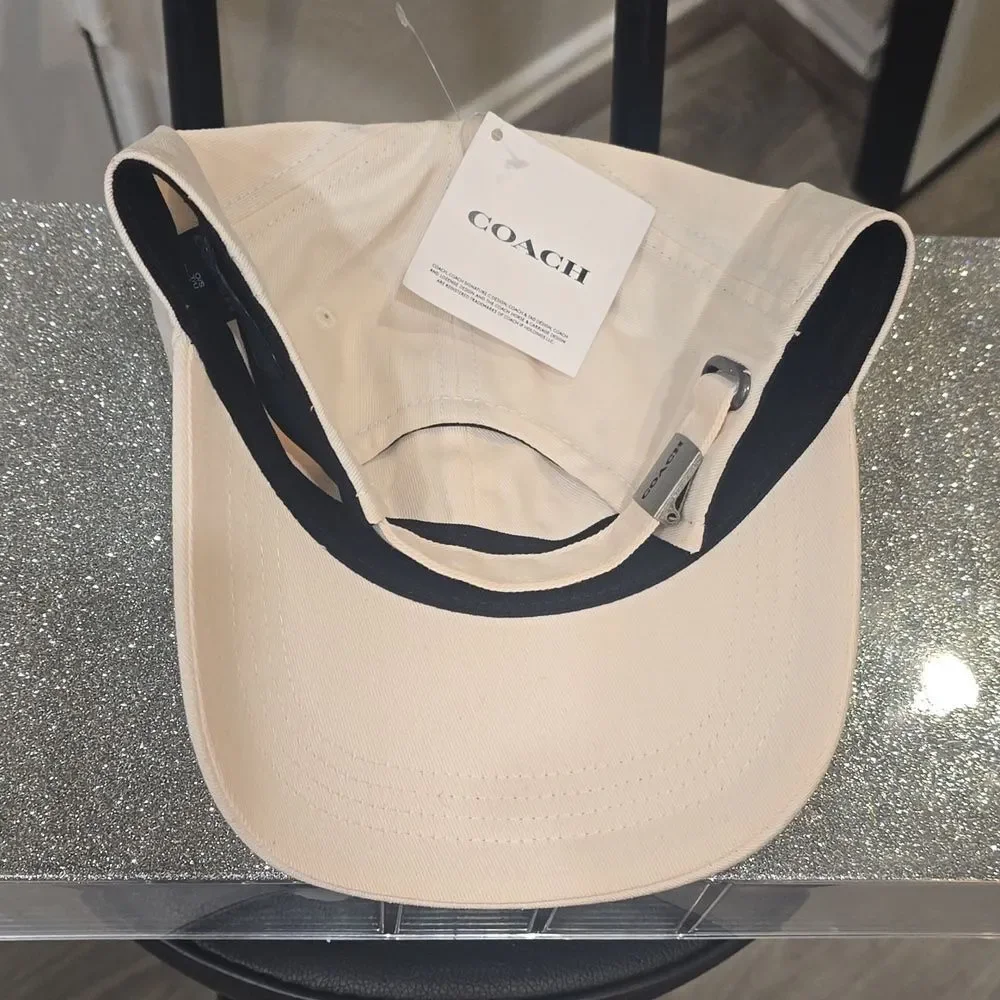 Coach Logo‎ Baseball Cap- Cream